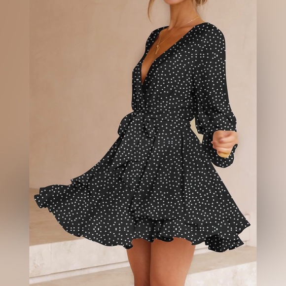 NWOT Tie Waist Long Sleeve Ruffle Mini Swing Dress Size XL - Picture 3 of 8